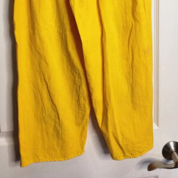 Vintage - Bright Yellow Orange Linen Capri Pants w Heavily Embroidered Front - Picture 5 of 5